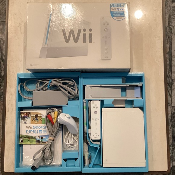 Nintendo Other - Wii Console Nintendo RVL-001 System Remote Wii Sports Game Complete RVL 001